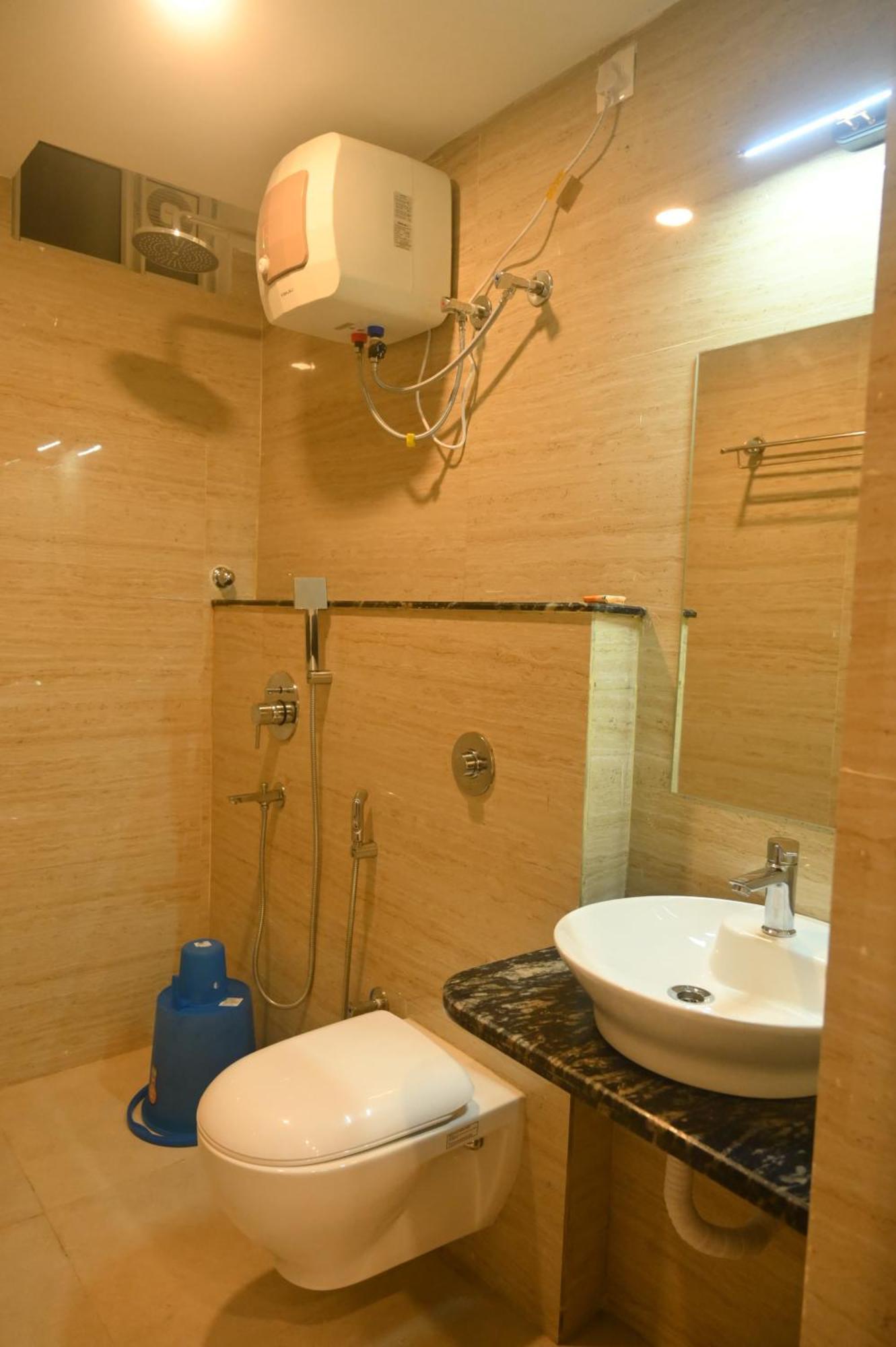 Hotel Riva New Digha à Digha  Extérieur photo