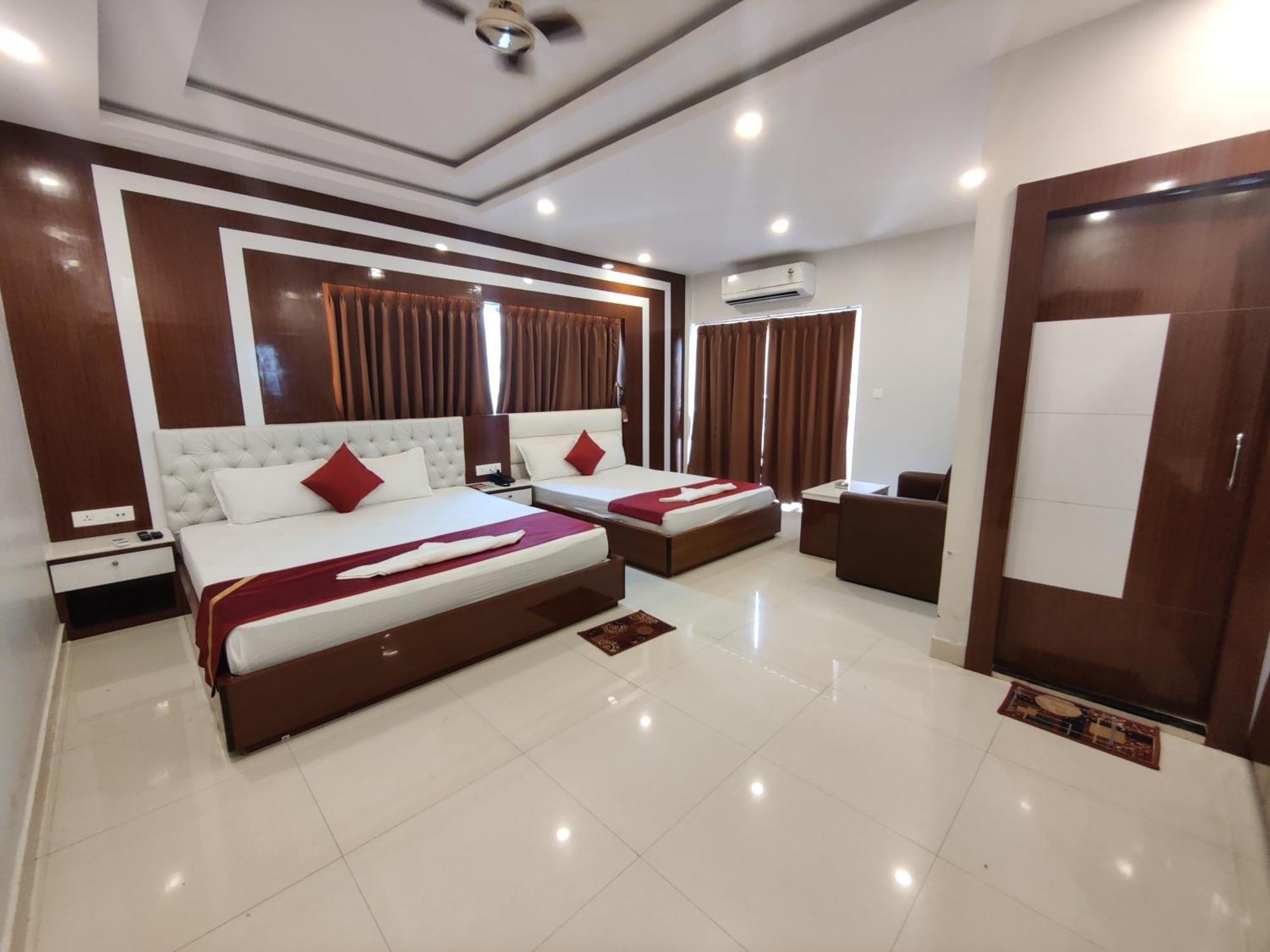 Hotel Riva New Digha à Digha  Extérieur photo