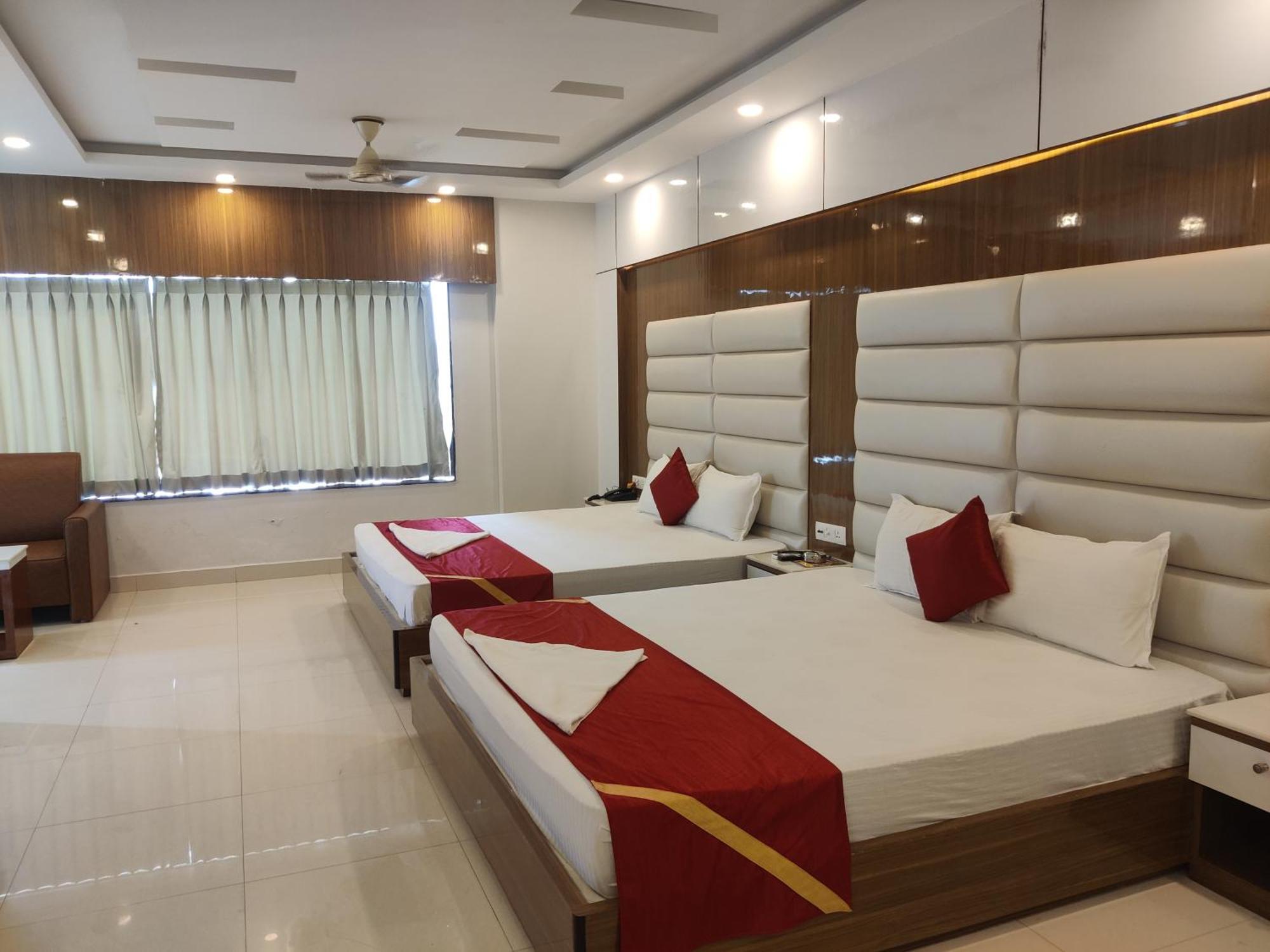Hotel Riva New Digha à Digha  Extérieur photo